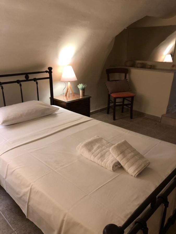 Kamares Cave House 3 Appartement Álika Buitenkant foto